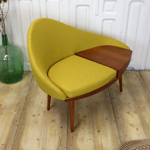 mid_century_vintage_chippy_heath_curved_telephone_seat