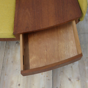 mid_century_vintage_chippy_heath_curved_telephone_seat