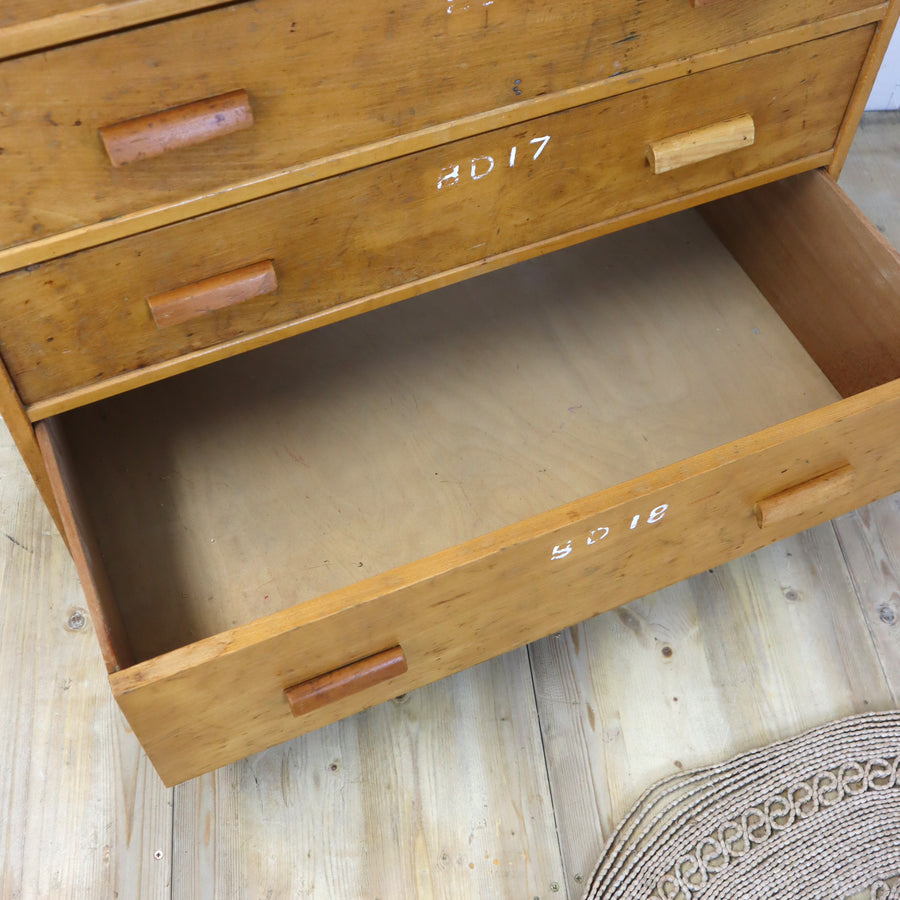 vintage_esavian_mid_century_school_drawers_plan_chest