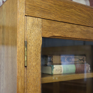 vintage_oak_mid_century_bell_barn_glazed_display_cabinet