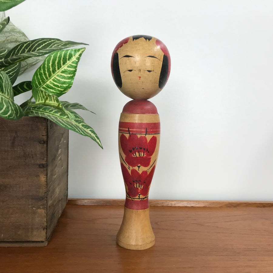 Vintage Japanese Kokeshi Doll K1