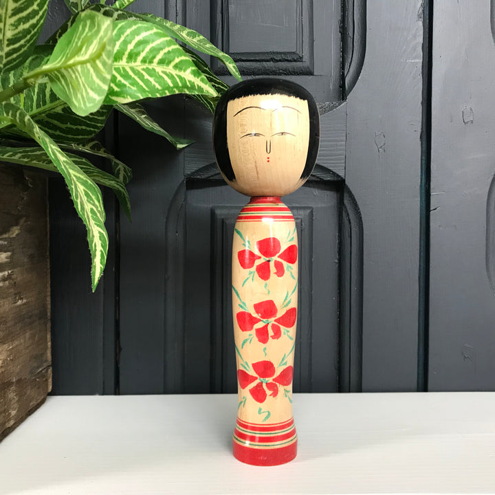 Vintage Japanese Kokeshi Doll P1 - Medium