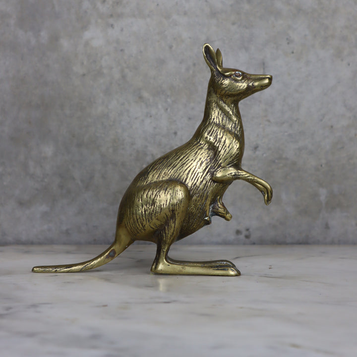 Vintage Brass Kangaroo - 05K